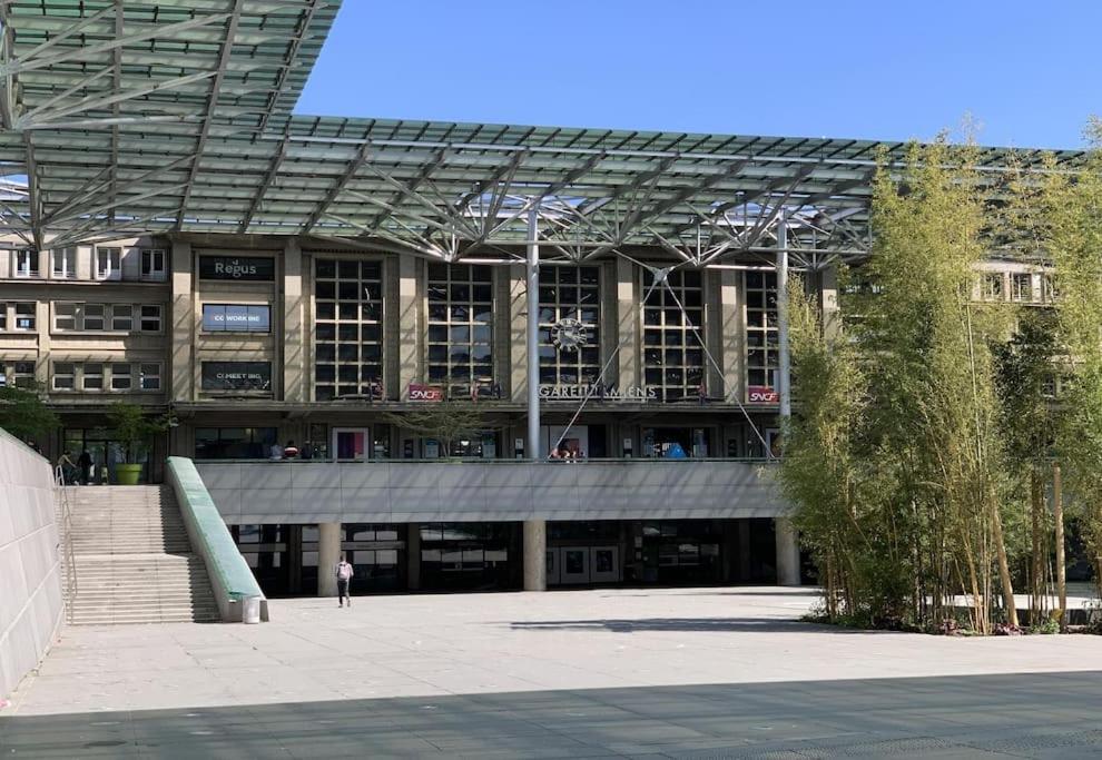 아미앵 Le Prestigieux Centre Gare Wifi Et Parking Gratuit 아파트 외부 사진